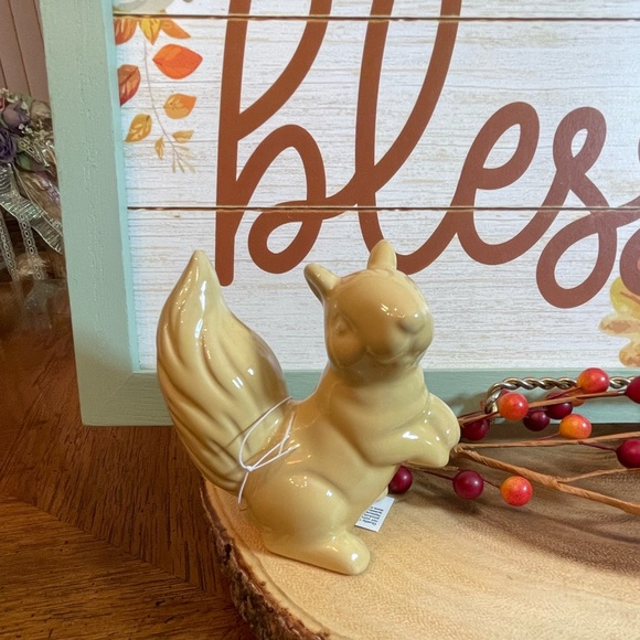 Home Decor - Picture 10 of 13